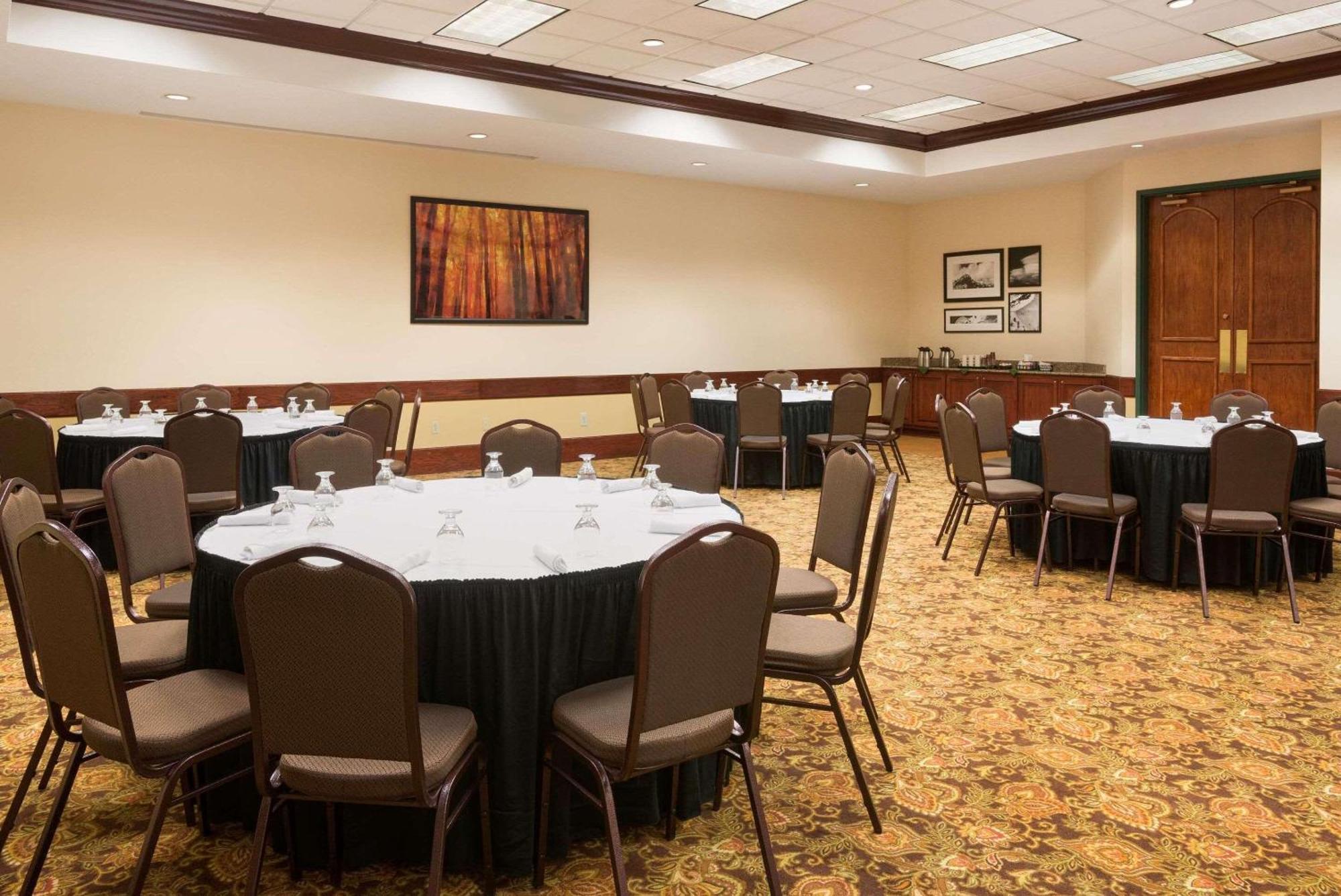 Country Inn & Suites By Radisson, Beckley, Wv 외부 사진
